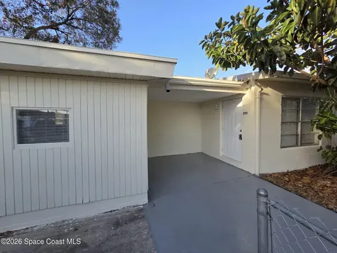 291 6th Court SW Vero Beach FL 32962