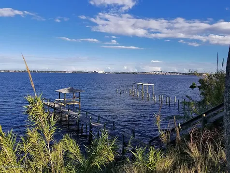 19 Highland Street Cocoa FL 32922