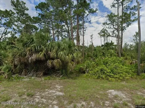 1885 Weldon Avenue E Lehigh Acres FL 33971