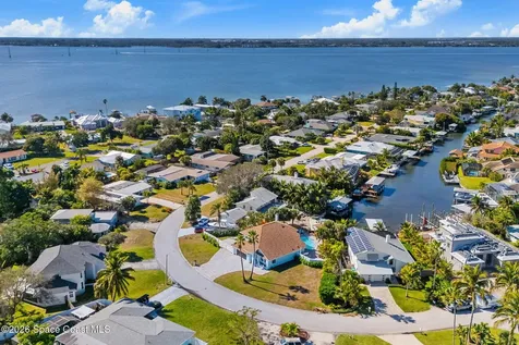 398 Riverview Lane Melbourne Beach FL 32951