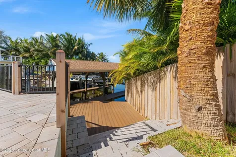 398 Riverview Lane Melbourne Beach FL 32951