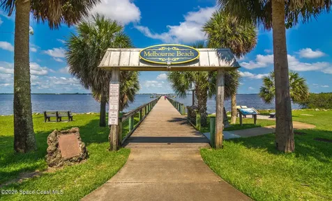 398 Riverview Lane Melbourne Beach FL 32951