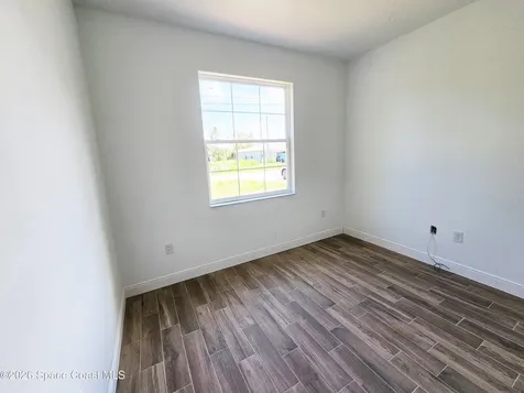 571 Fondulac Street SW Palm Bay FL 32908