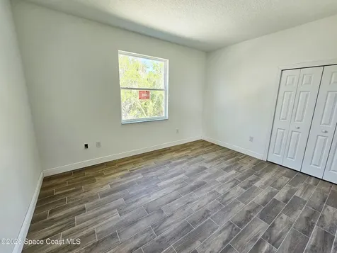 571 Fondulac Street SW Palm Bay FL 32908