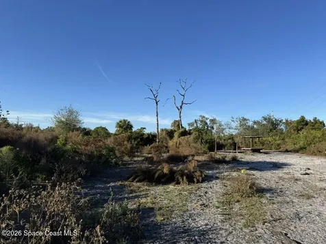 4865 Sand Point Road Grant FL 32949