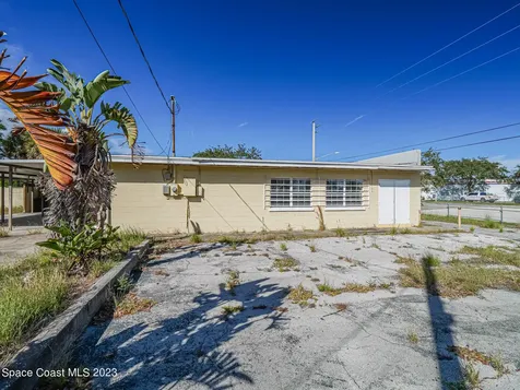 2814 S Harbor City Boulevard Melbourne FL 32901