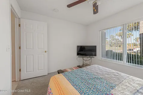 1684 Las Palmos Drive SW Palm Bay FL 32908
