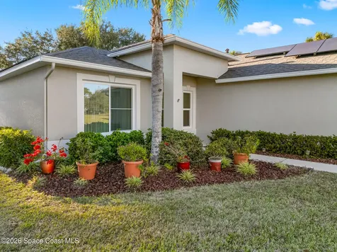 1684 Las Palmos Drive SW Palm Bay FL 32908