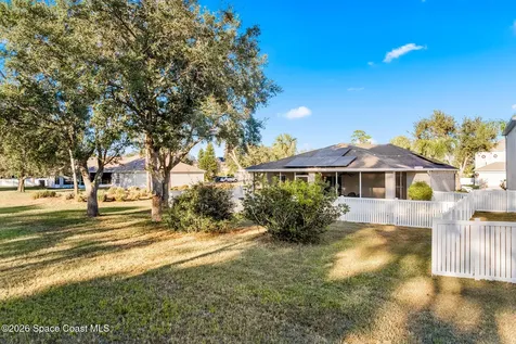 1684 Las Palmos Drive SW Palm Bay FL 32908