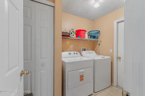 1684 Las Palmos Drive SW Palm Bay FL 32908