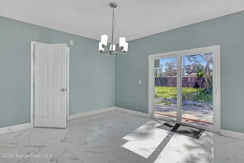 1051 Grove Avenue Cocoa FL 32922