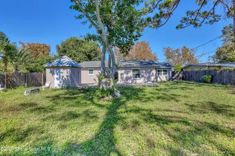 1051 Grove Avenue Cocoa FL 32922