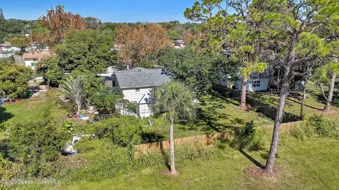 1051 Grove Avenue Cocoa FL 32922