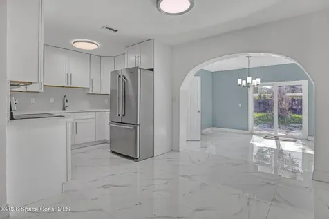 1051 Grove Avenue Cocoa FL 32922