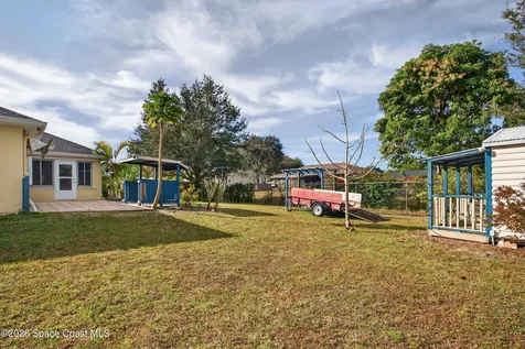 276 Taunton Road SW Palm Bay FL 32908