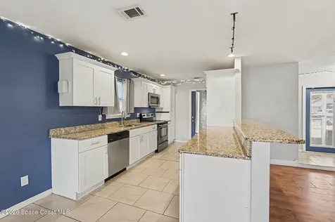 126 Hurtig Avenue NW Palm Bay FL 32907