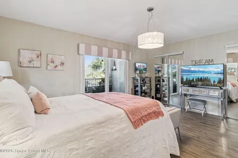 25 Vista Gardens Trail Vero Beach FL 32962
