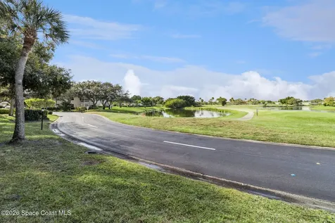25 Vista Gardens Trail Vero Beach FL 32962