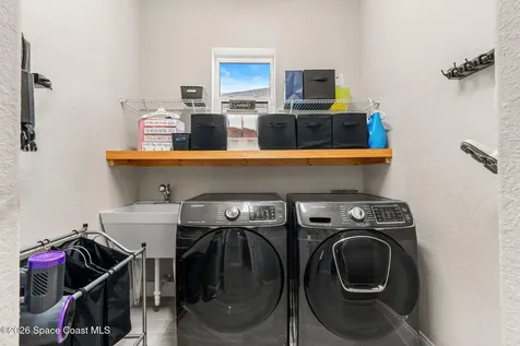 4065 Negal Circle Melbourne FL 32901