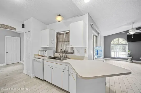 1212 Ashboro Circle SE Palm Bay FL 32909