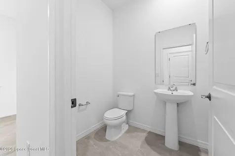 927 Castleford Avenue NE Palm Bay FL 32905