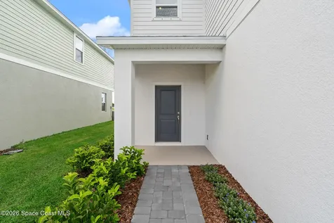 927 Castleford Avenue NE Palm Bay FL 32905