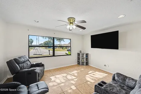 1584 Gardner Dr Drive Melbourne FL 32935
