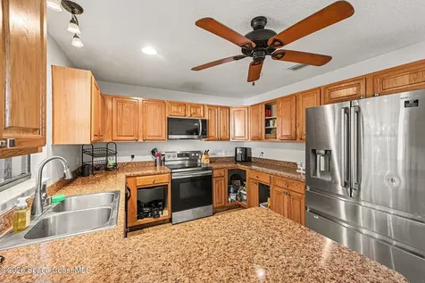 1584 Gardner Dr Drive Melbourne FL 32935