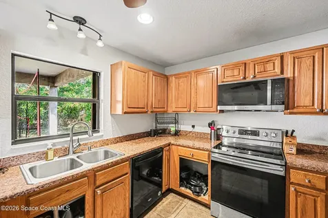 1584 Gardner Dr Drive Melbourne FL 32935