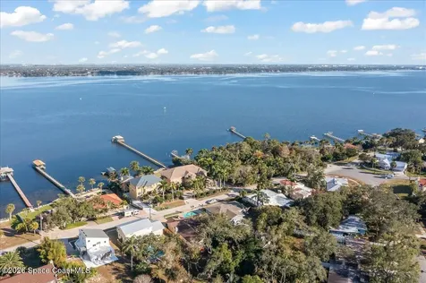 2123 N Indian River Drive Cocoa FL 32922