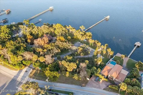 2123 N Indian River Drive Cocoa FL 32922