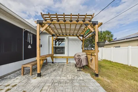 324 Brookedge Street NE Palm Bay FL 32907