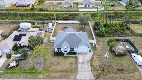 324 Brookedge Street NE Palm Bay FL 32907