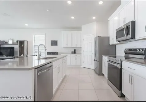 2792 Pinwherry Street NW Palm Bay FL 32907