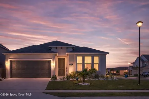 2792 Pinwherry Street NW Palm Bay FL 32907