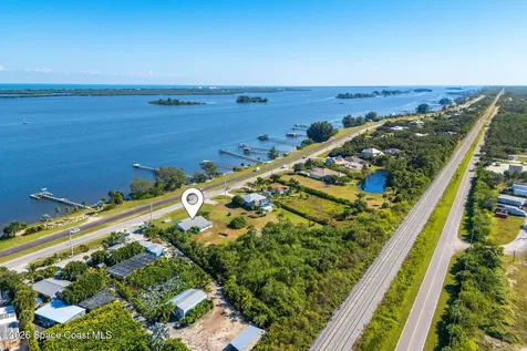4300 Highway 1 Grant-valkaria FL 32949