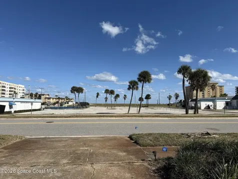 1153 Bel Aire Drive Daytona Beach FL 32118