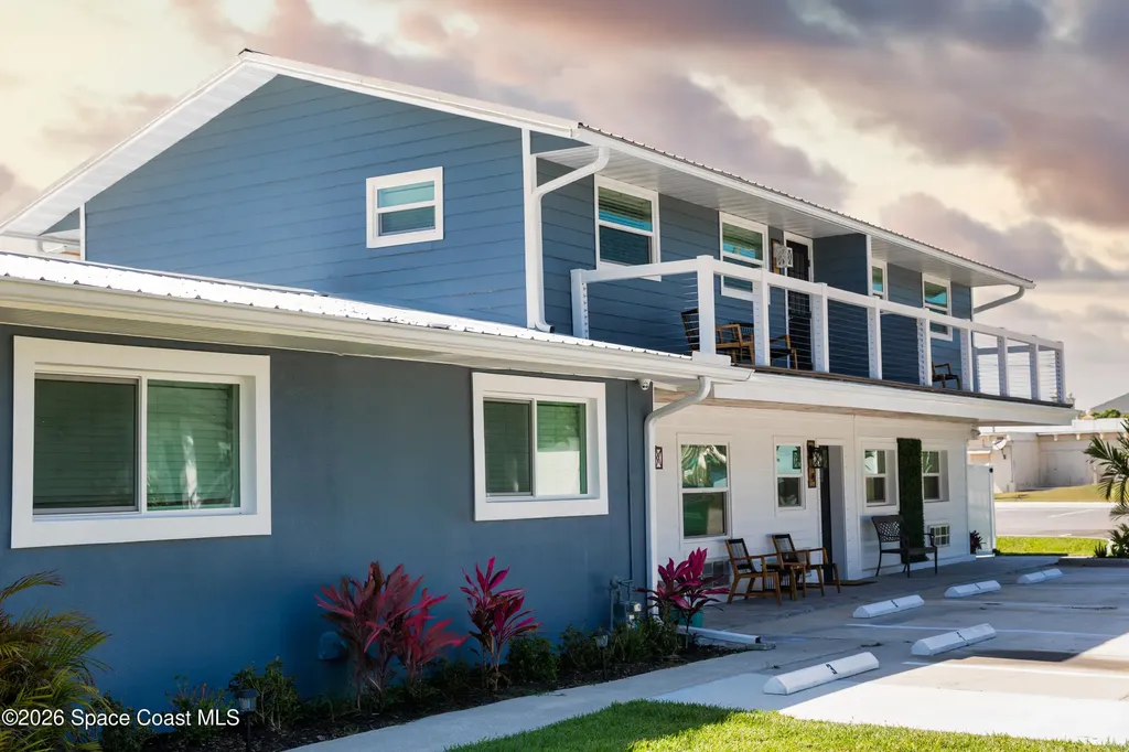 208 W Seminole Avenue Melbourne FL 32901