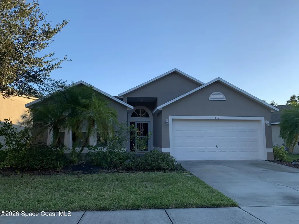 1649 La Maderia Drive SW Palm Bay FL 32908