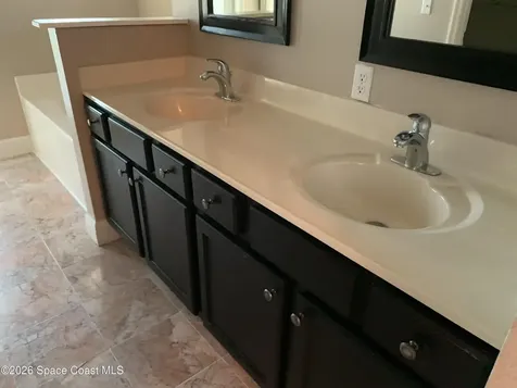 1649 La Maderia Drive SW Palm Bay FL 32908