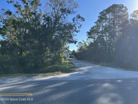 6855 Babcock Street SE Malabar FL 32950