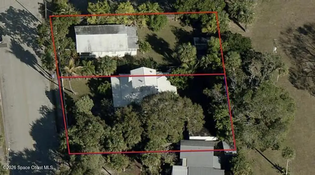 2013 2101 Vernon Place Melbourne FL 32901