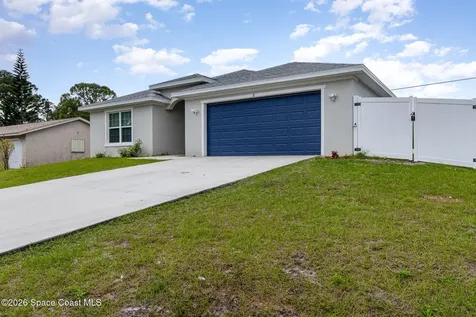 866 Carnival Road SE Road SE Palm Bay FL 32909