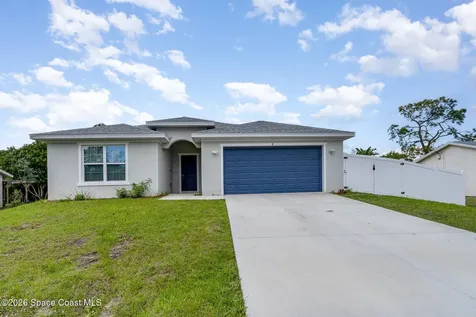 866 Carnival Road SE Road SE Palm Bay FL 32909
