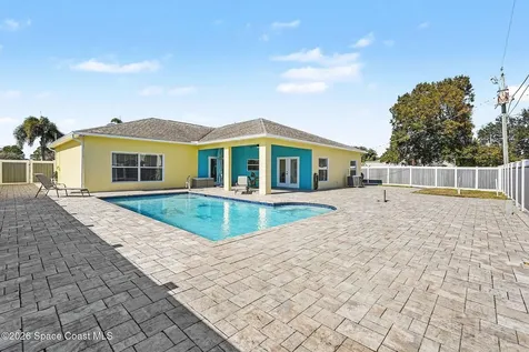 315 Bryn Mawr Avenue NE Palm Bay FL 32907