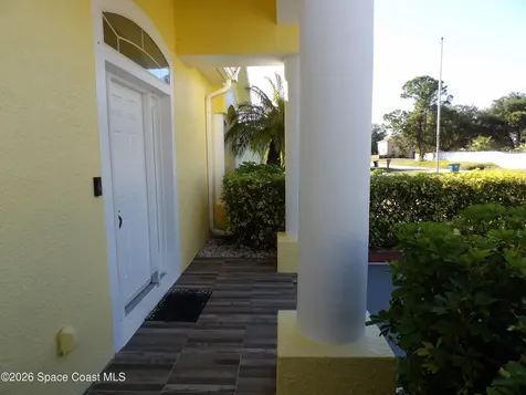 315 Bryn Mawr Avenue NE Palm Bay FL 32907