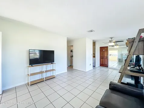 1090 Bianca Drive NE Palm Bay FL 32905