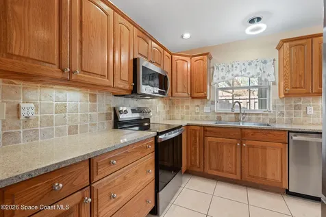 5 Kalendar Court Palm Coast FL 32164