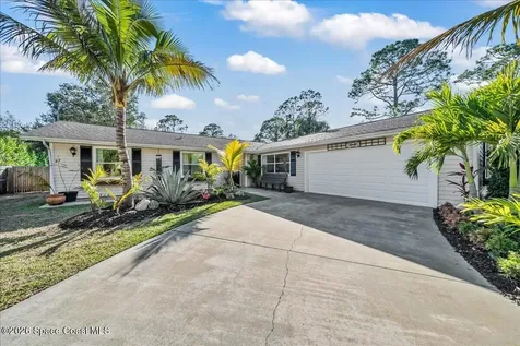 346 Cactus Street SE Palm Bay FL 32909