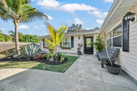 346 Cactus Street SE Palm Bay FL 32909